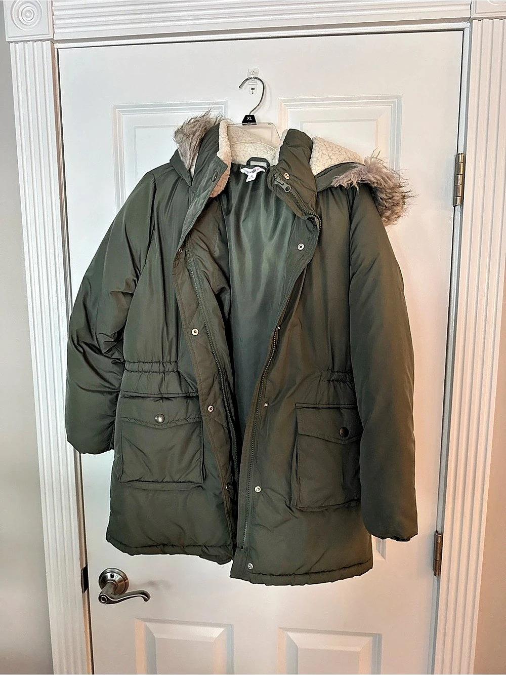 Sugar & Jade Faux Fur Hood Puffer Coat in Green XL Like New